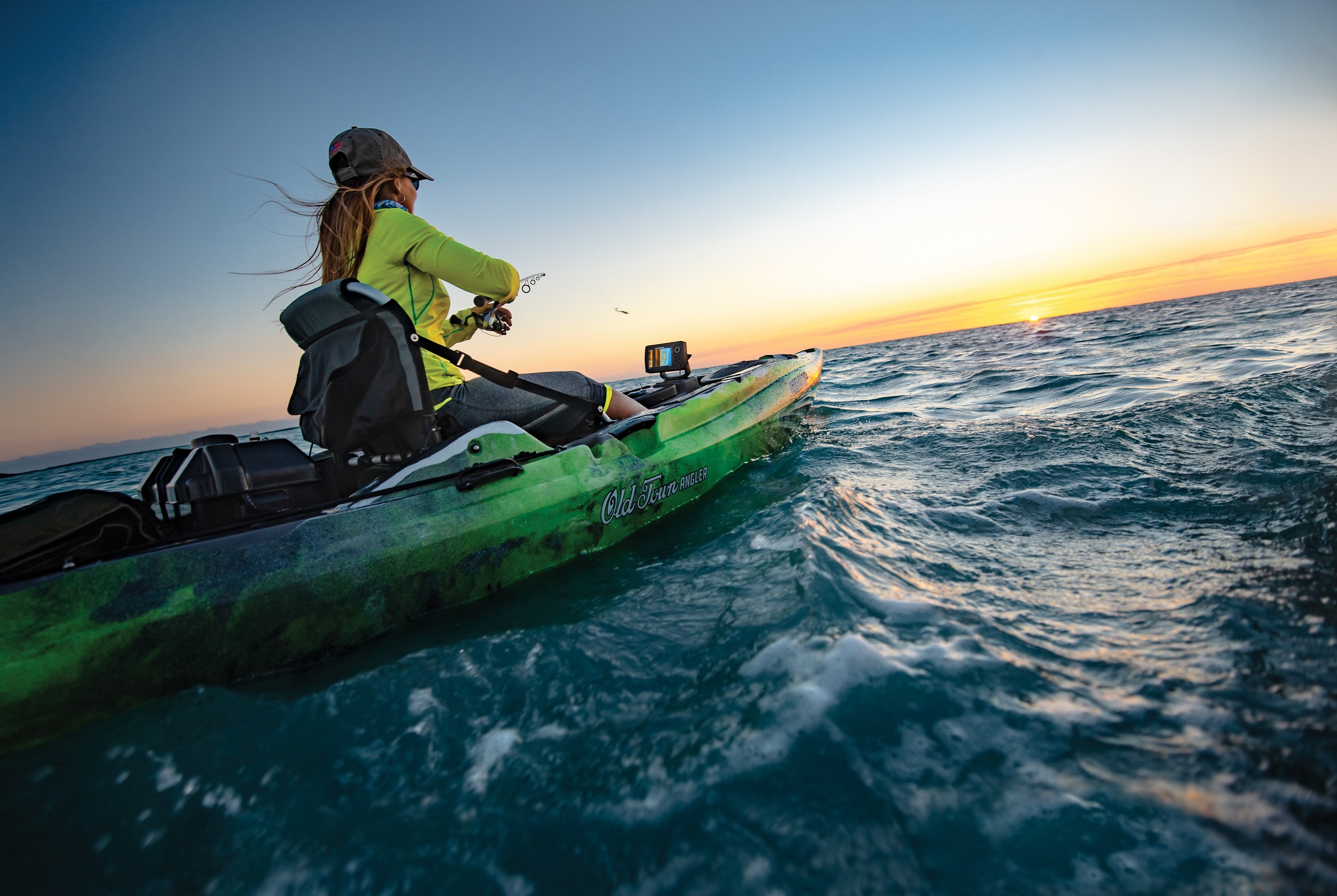 Sonar Humminbird HELIX 5 CHIRP DI GPS G3 – cu sondă – vedere 2