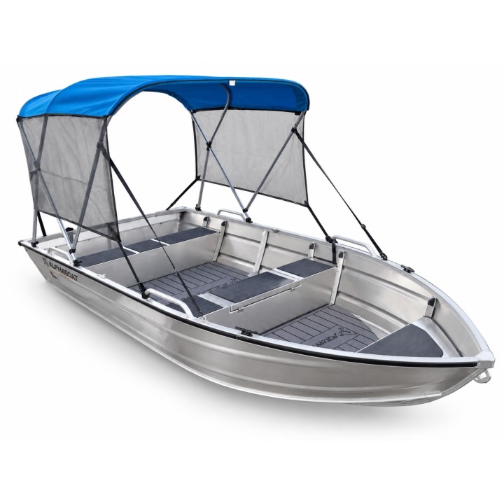 Alphaboat K380 Pro – interior; exemplu de echipare cu bimini și EVA